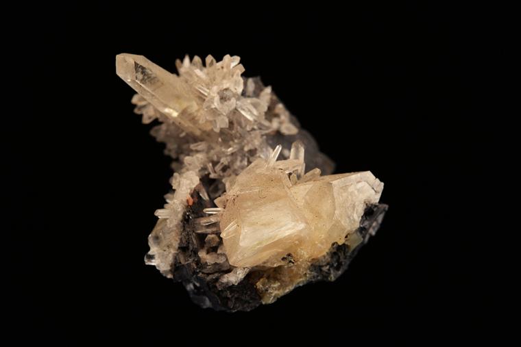 SMITHSONITE on GALENA